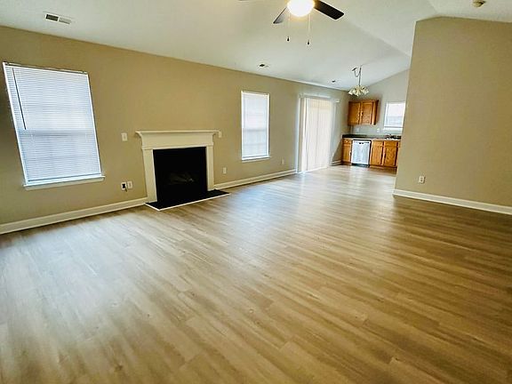 3rd image of 2188 Mallard Pointe Dr