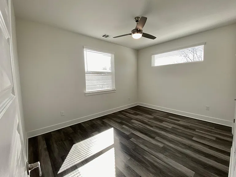 6102 Caddie St #A — Photo 12