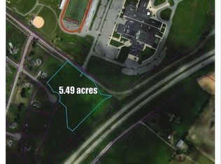 Huyett Rd, Charles town, WV 25414