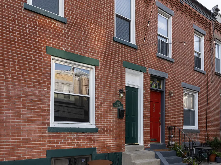 860 N Bailey St — Photo 14