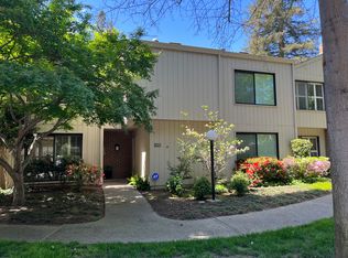 1384 Commons Dr, Sacramento, CA 95825