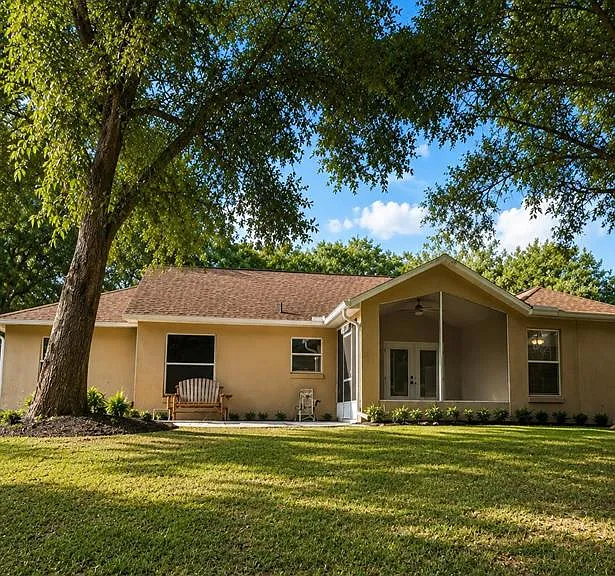 618 Meadow Park Dr — Photo 15