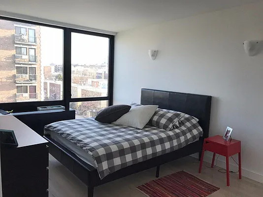 Rented by Keller Williams NYC | media 23