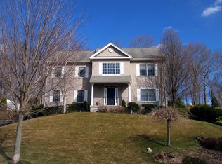 53 Saranac Rd, Milford, CT 06461