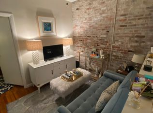 169 Endicott St, Boston, MA 02113