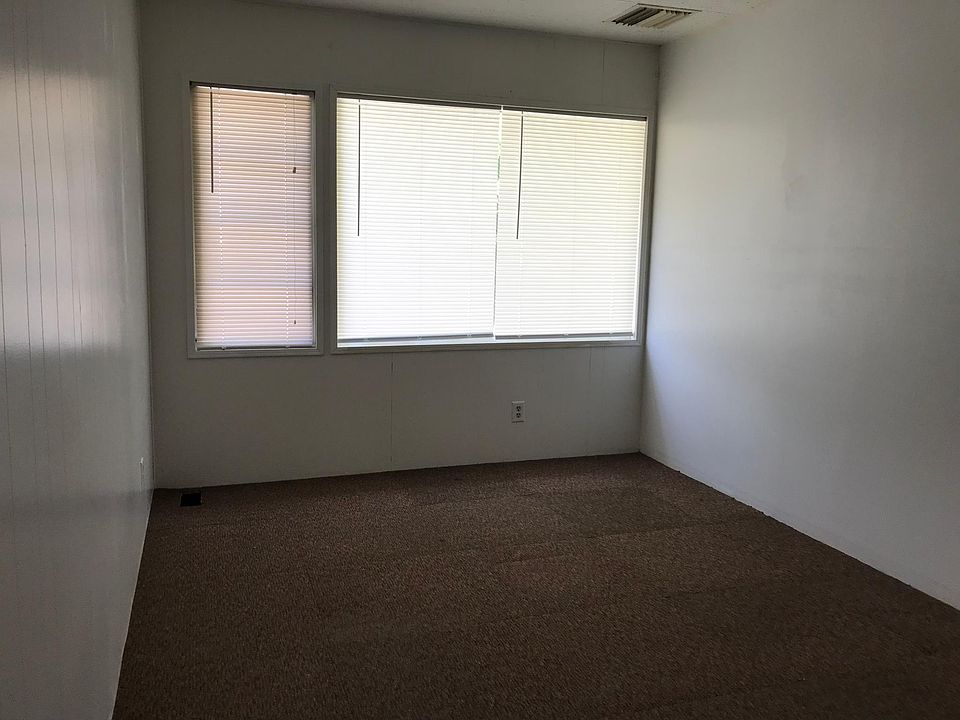 2nd image of 43709 Brendan Ct