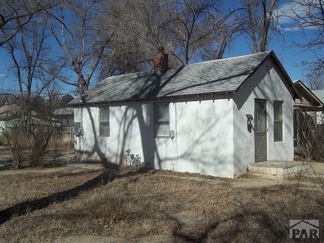 2nd image of 1423 Van Buren St