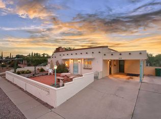 608 S Abrego Dr, Green Valley, AZ 85614