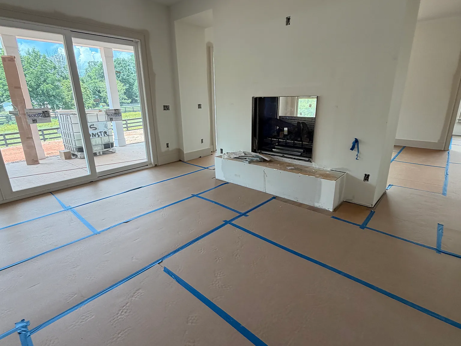 3 bed, 4.5 bath, 3543 sqft, $8,000 — Photo 3