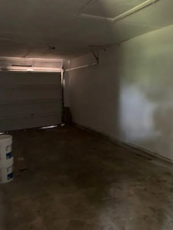 3 bed, 834 sqft, $1,650 — Photo 4