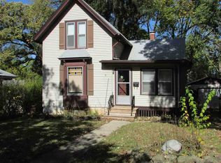 1113 Ashland Ave, Rockford, IL 61101