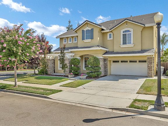 3rd image of 601 Alamo Ct