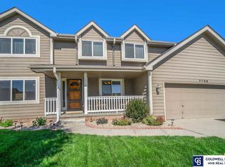 7108 S 160th St, Omaha, NE 68136