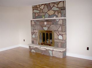 912 Lakeview Blvd, Hope, ID 83836