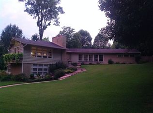 1 Coffee Pot Ln, Little Rock, AR 72202