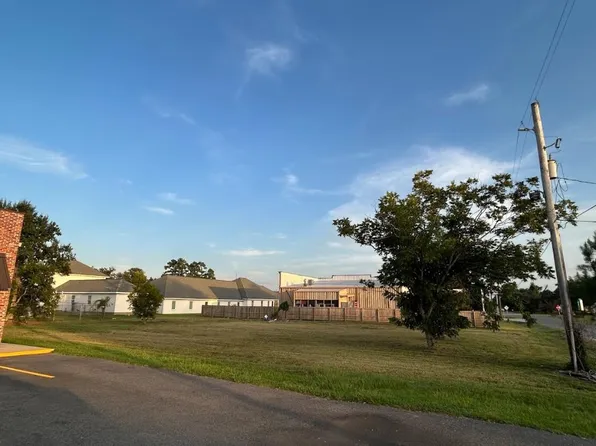 4845 Taimer St, Lake Charles, LA 70605