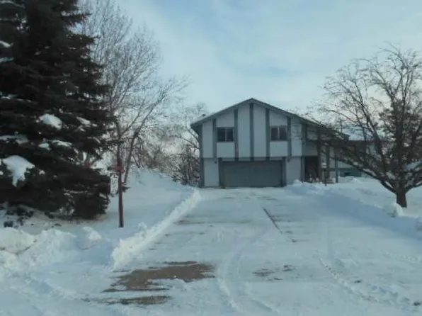 3801 E Princeton Ave, Bismarck, ND 58504