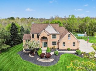 7696 Quail Ridge Dr, Dexter, MI 48130