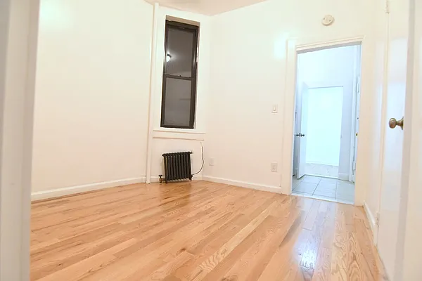 Rented by Manhattan Spaces | media 75