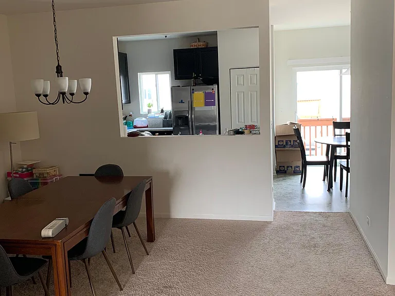 1462 Manning Ave — Photo 13