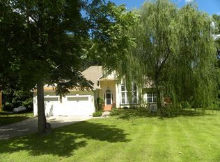 1616 S Farm Road 205, Springfield, MO 65809