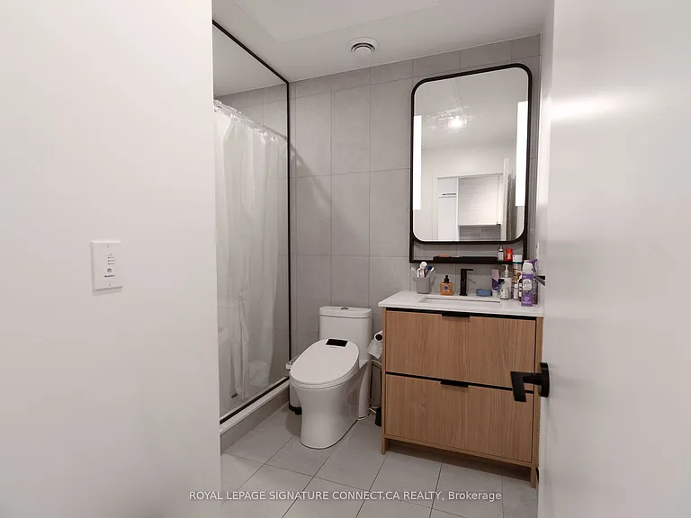 1050 Eastern Ave #503 — Photo 16