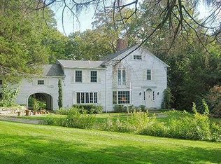 314 Woodbury Rd, Washington, CT 06793