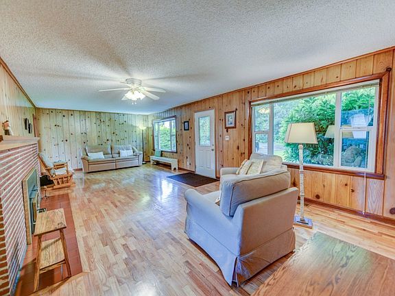 3rd image of 1154 90th St E