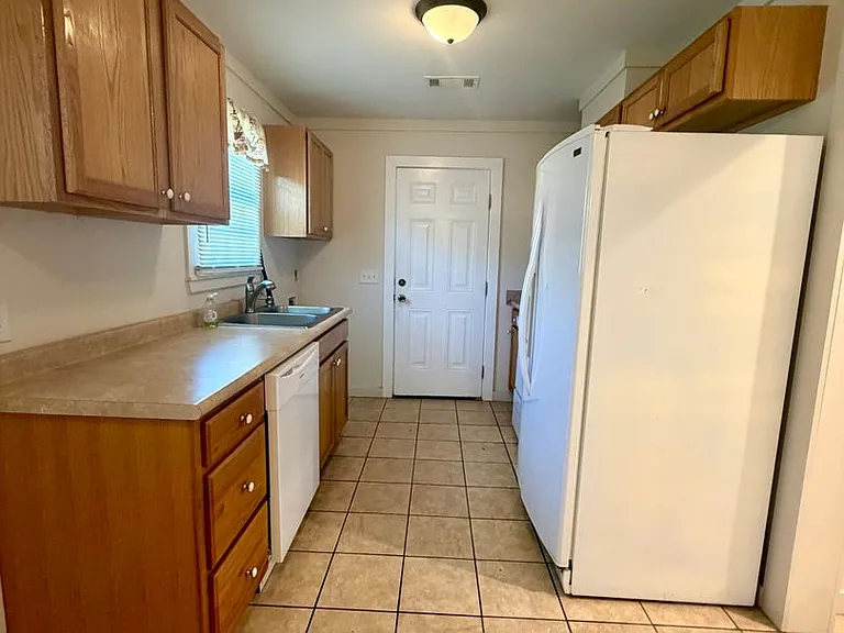 508 Green St — Photo 14