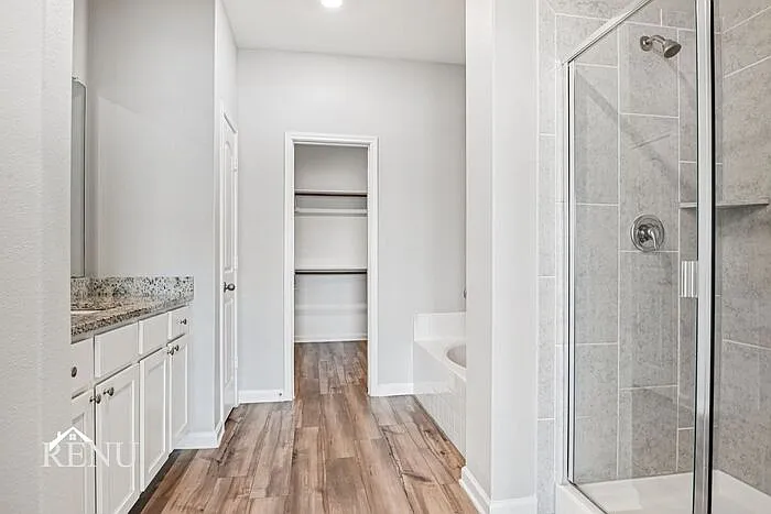1040 Wheatfield Ln — Photo 10