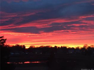 41 Morgan Park, Clinton, CT 06413