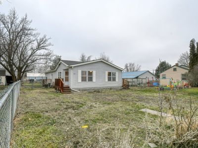 424 E High St, Athena, OR, 97813