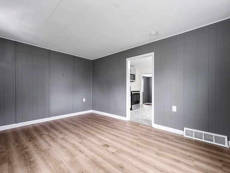 286 Ellicott Rd — Photo 4