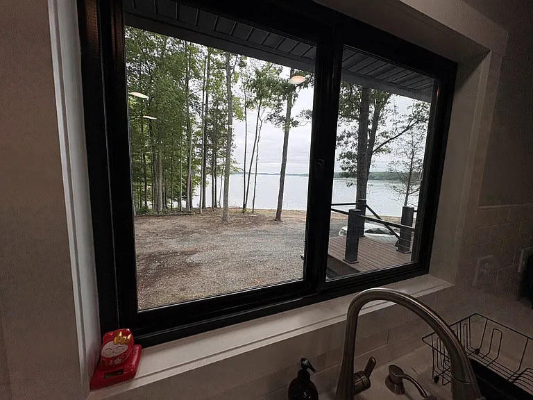 476 Strawberry Ln — Photo 12