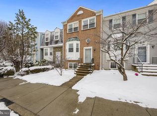 12306 Herrington Manor Dr, Silver Spring, MD 20904