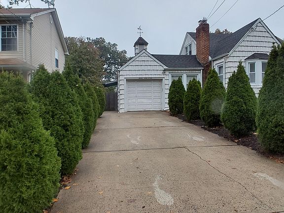 2nd image of 753 E 3rd Ave
