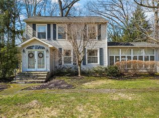 421 E Washington Blvd, Grove City, PA