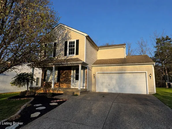 9921 River Trail Dr, Louisville, KY 40229