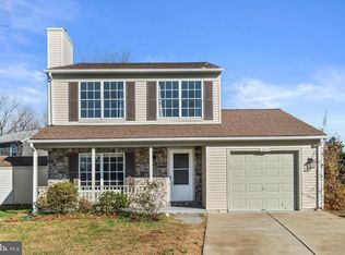 13512 Apple Barrel Ct, Herndon, VA 20171