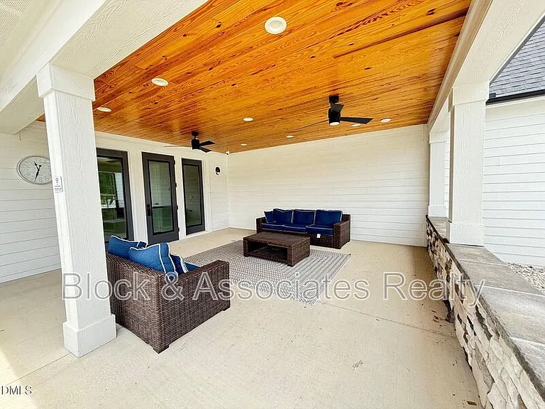 304 Marmalade Sky Ln — Photo 37