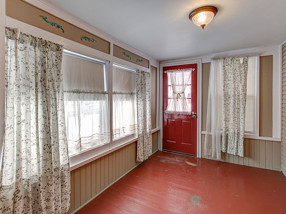 Heated Porch