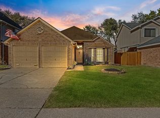 10458 N Pagewick Dr, Houston, TX 77041