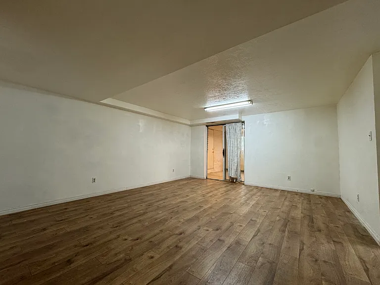 3508 W El Cajon Cir — Photo 6