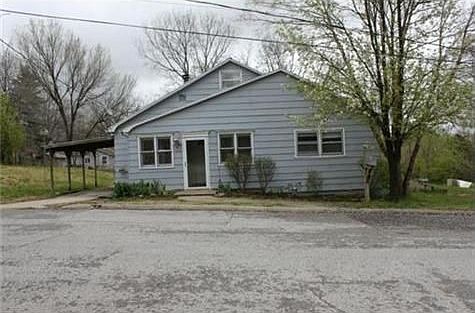 1st image of 315 N 36th St