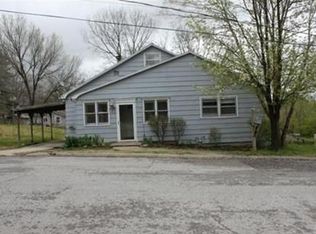 315 N 36th St, Kansas City, KS 66102