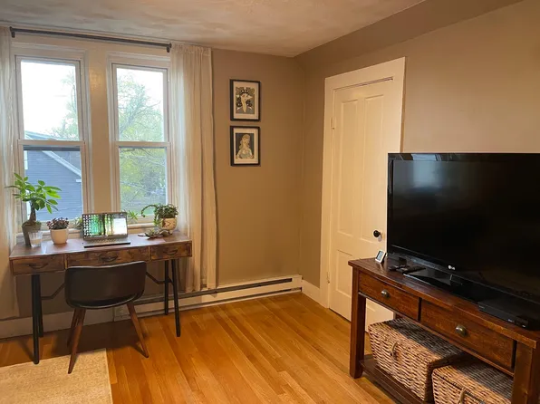 27 Walnut St #3, Natick, MA 01760