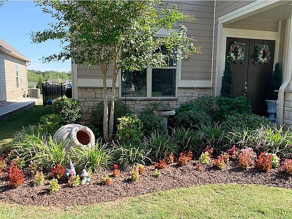 Beautiful Front Landscaping 