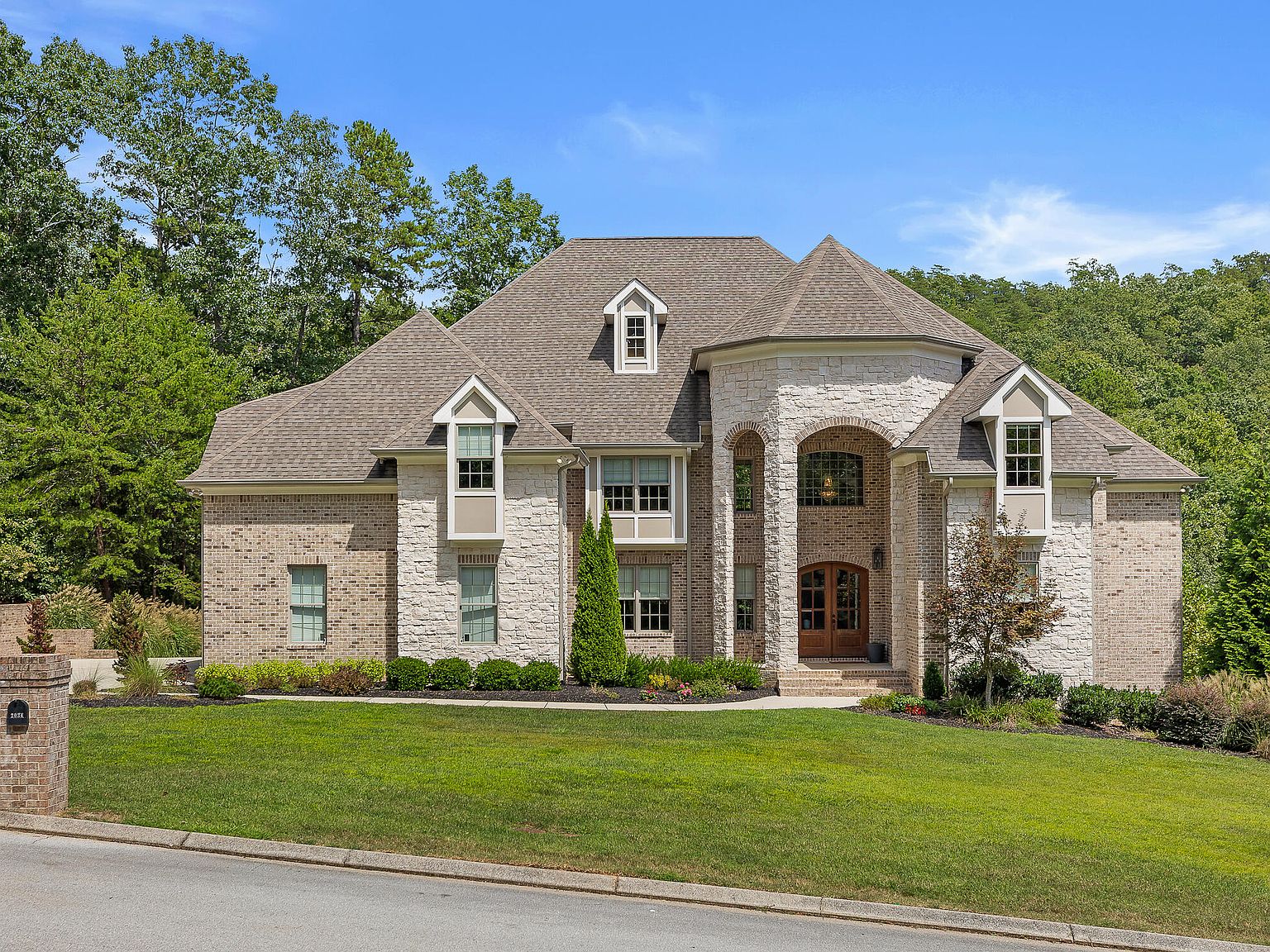 2034 Horizons Dr, Ooltewah, TN 37363 | Zillow
