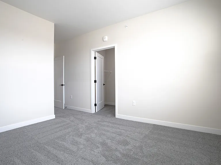Relay 129 Apartments & Townhomes — Photo 65