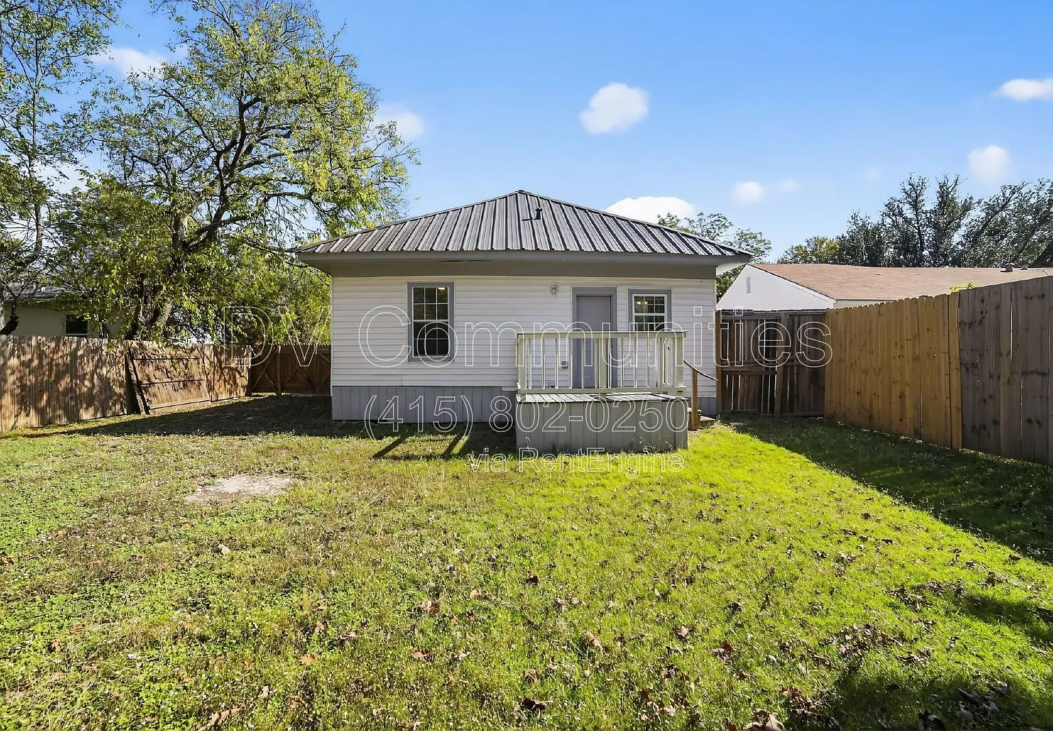 3 bed, 1.5 bath, 1008 sqft, $1,350 — Photo 4